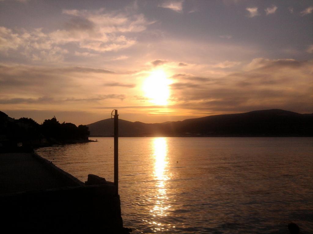 Apartments Belas Trogir Exterior foto